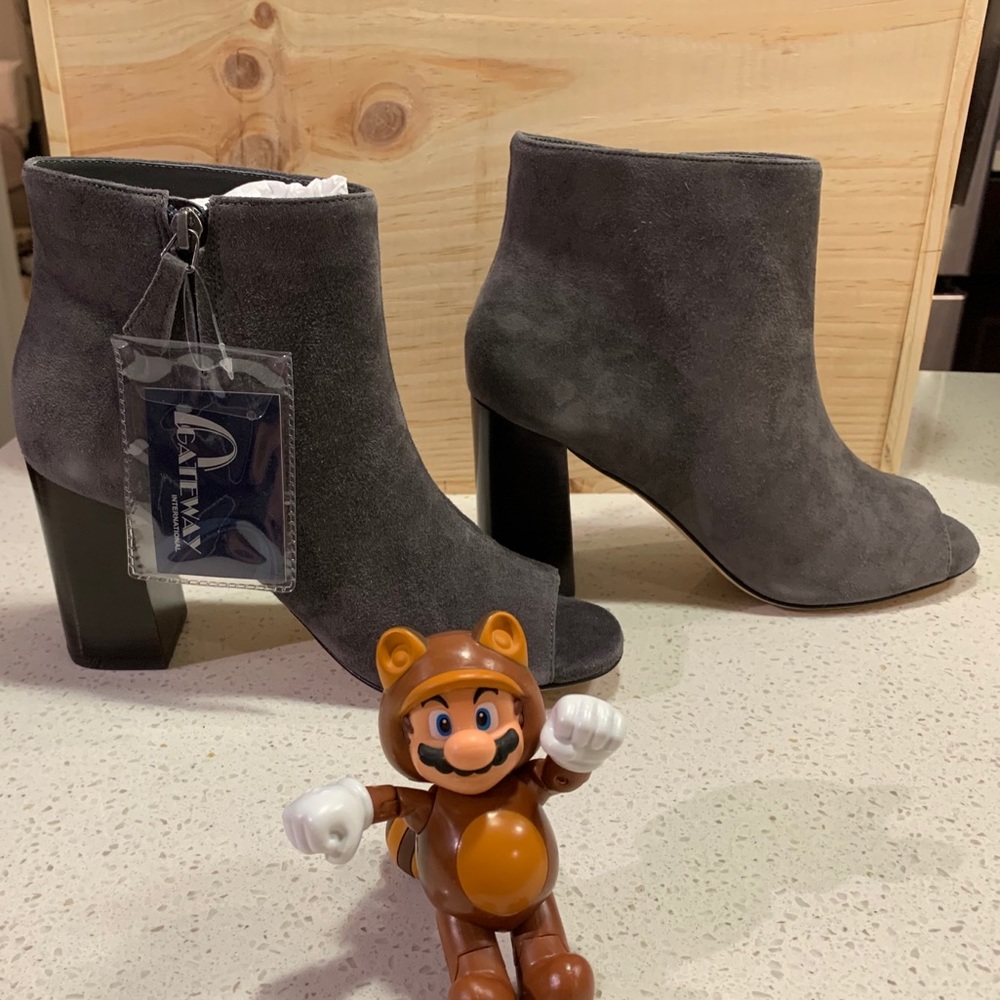 New Johnston & Murphy Suede PeepToe Boots